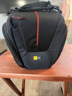 Case Logic Black Camera Bag with Red Accent with shoulder strap